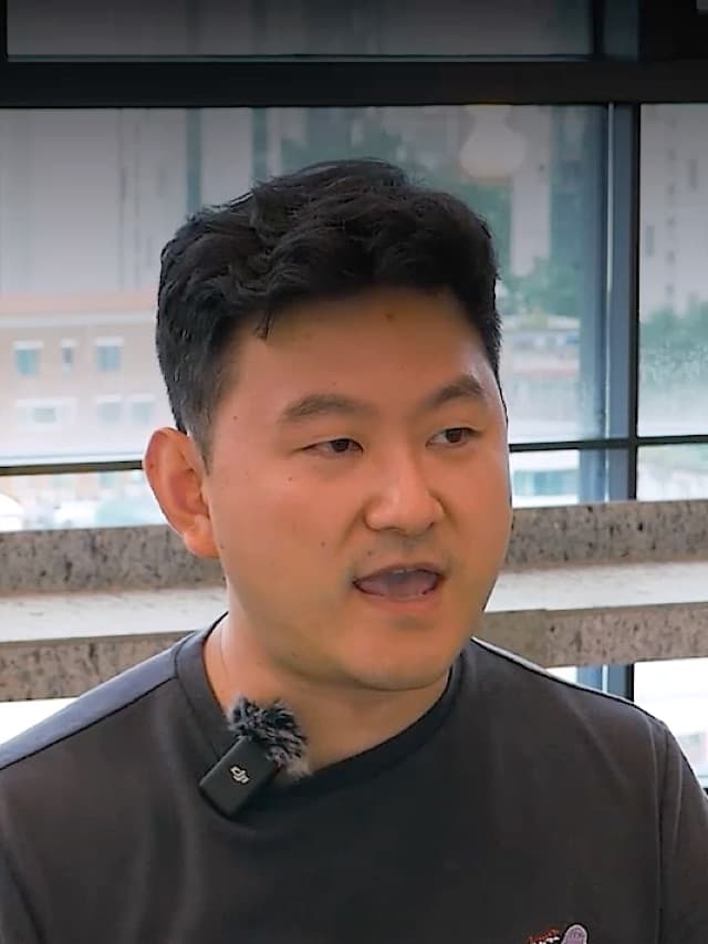자리컴퍼니 인터뷰 장면